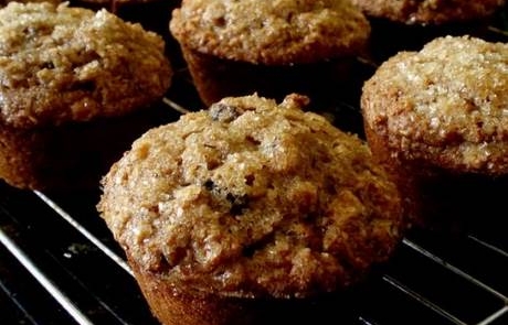 Oatmeal Raisin Muffins - 12 - 18 Month Baby Food Recipe CleanBabyFood